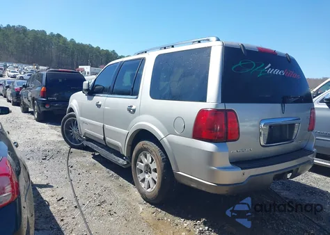 2004 Lincoln Navigator z USA, uszkodzony, nr VIN 5LMFU28R74LJ34613